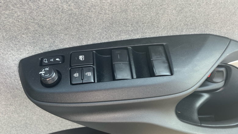 Toyota Yaris 1.5 Hybrid Excel 5dr CVT Hybrid Hatchback